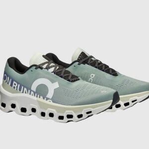 On Running Cloudstratus Sneakers - Teal